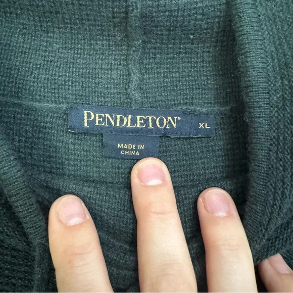 Pendleton Women’s Forest Green 100% Cashmere Knit Sweater with Cowl Neck - Picture 9 of 10